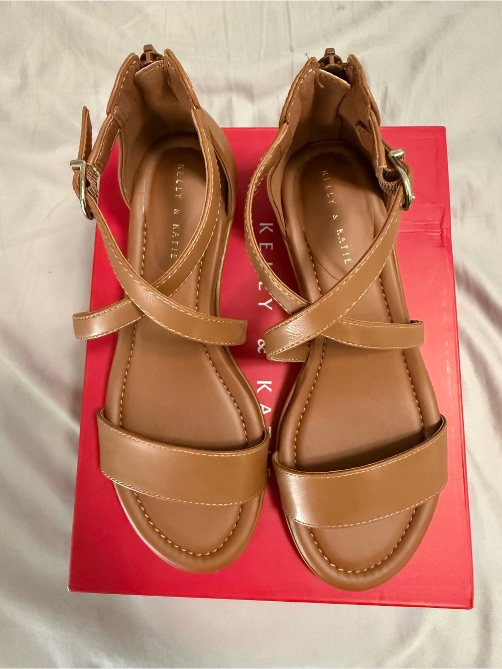 NWT Kelly & Katie’s Women’s Tan Strappy Wedge Sandals - Picture 4 of 7